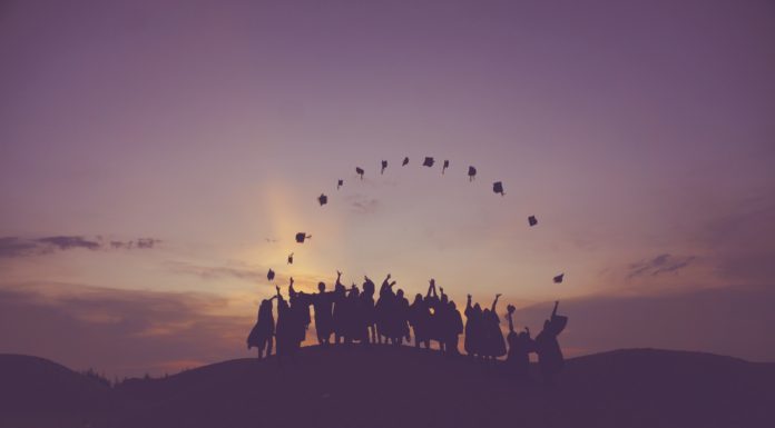 7 Financial advise to college freshers Financial lessons to graduates